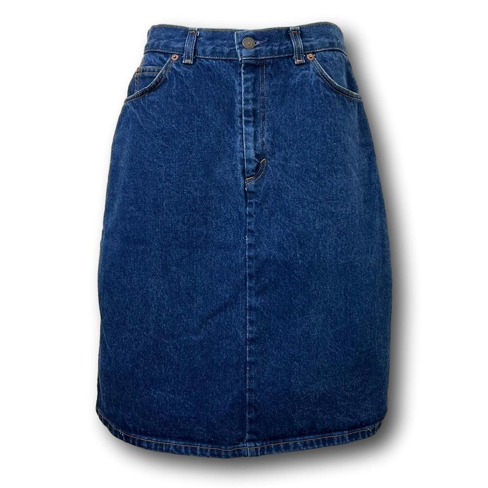 ON HOLD! 70s Vintage Levi’s Womes Denim Skirt Small High Waisted Dark Wash Midi